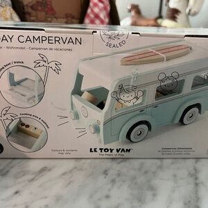 Le Toy Van Holiday Campervan NIB